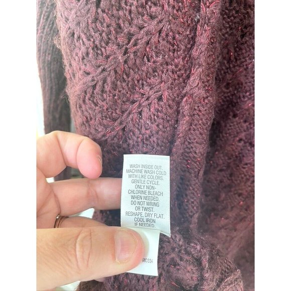 Apt 9 women's sweater size L oversize burgundy red sparkly threads throughout - Picture 8 of 8